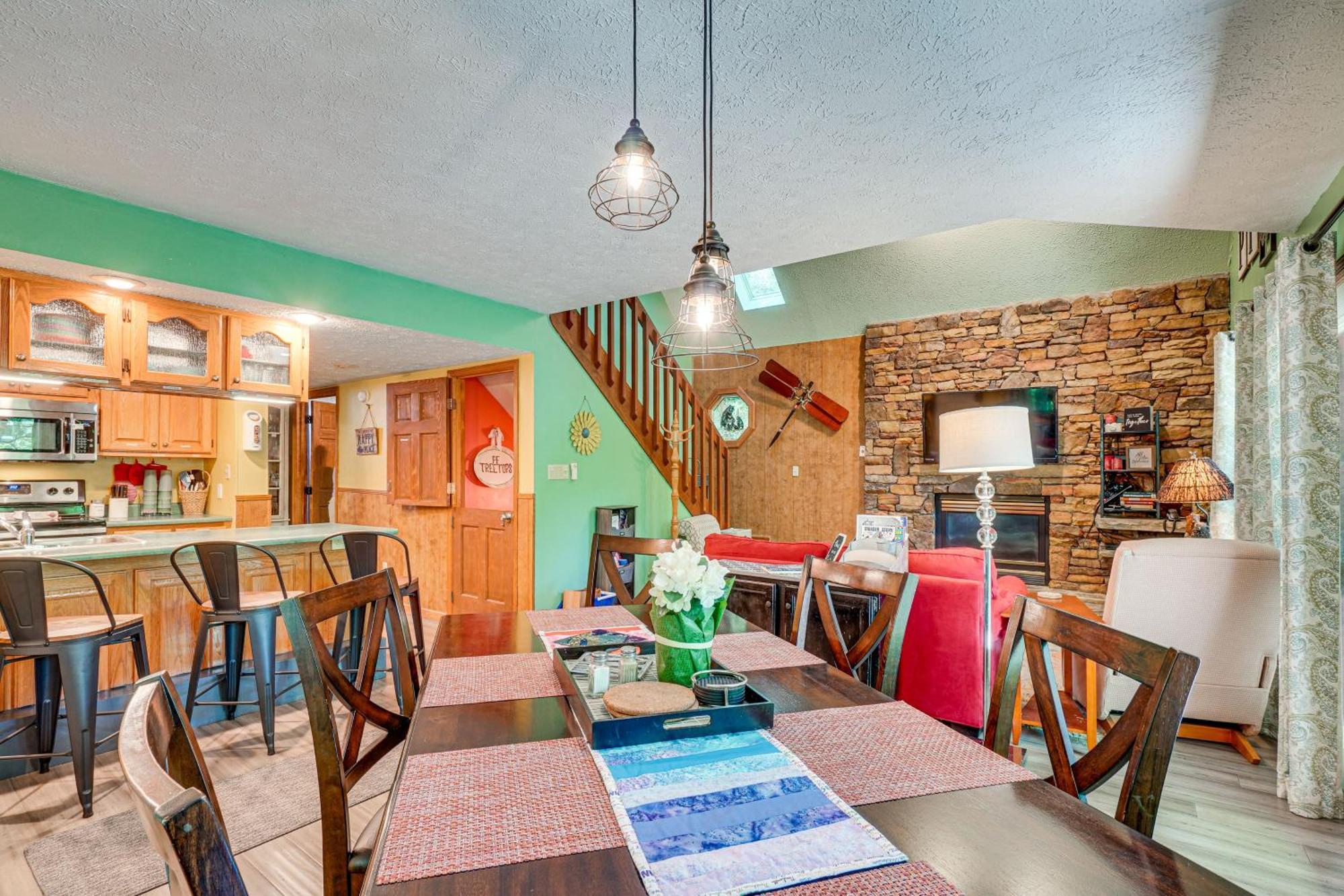 Smoky Mountain Cabin With Deck And Hot Tub! Pigeon Forge Ngoại thất bức ảnh