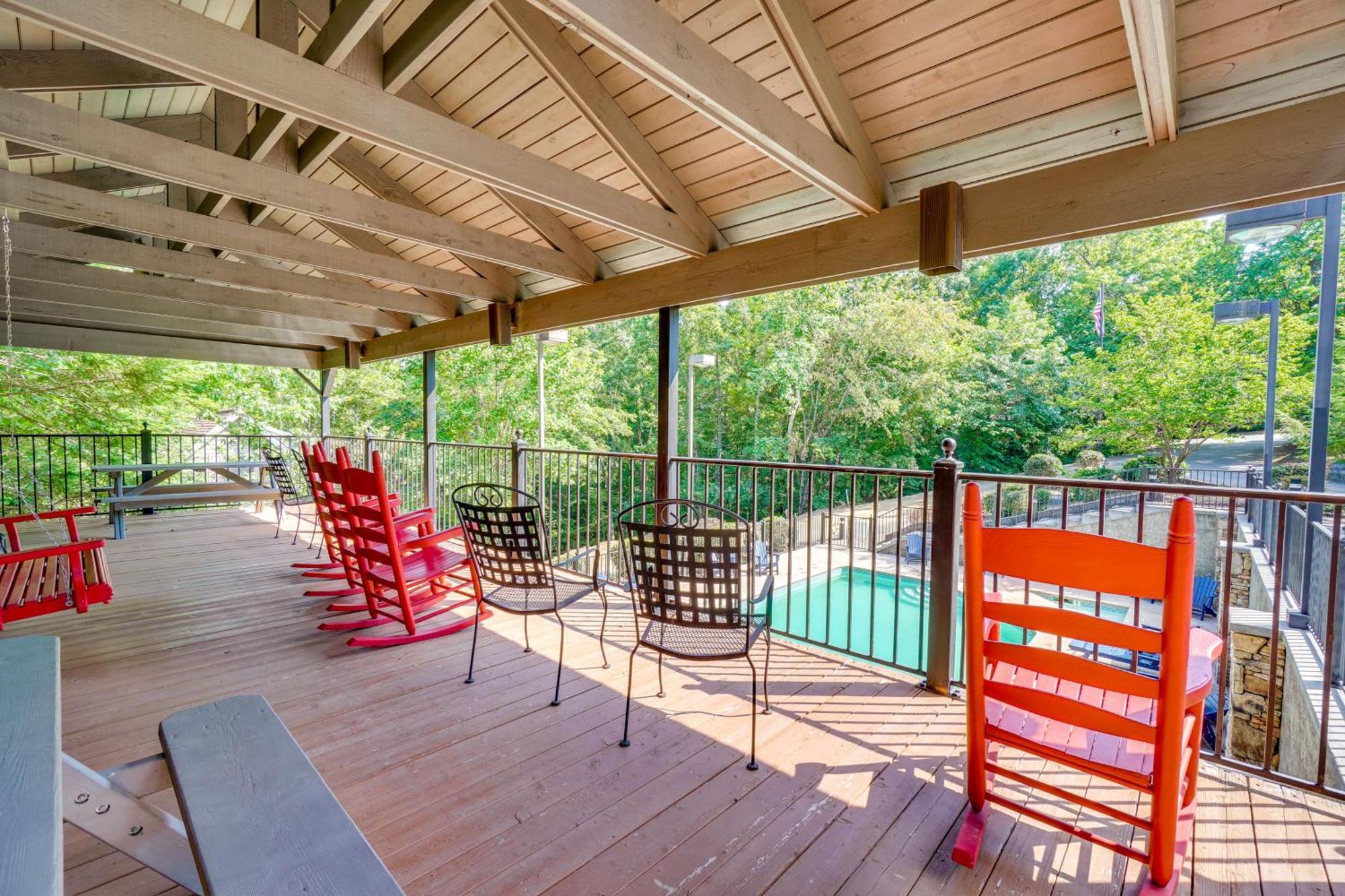 Smoky Mountain Cabin With Deck And Hot Tub! Pigeon Forge Ngoại thất bức ảnh
