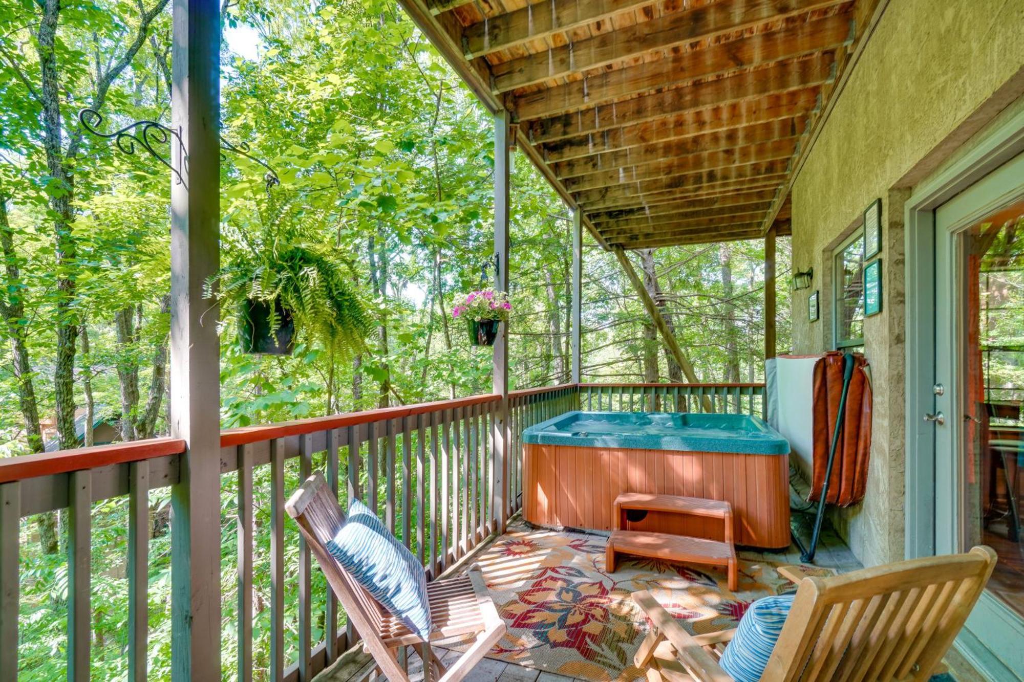 Smoky Mountain Cabin With Deck And Hot Tub! Pigeon Forge Ngoại thất bức ảnh