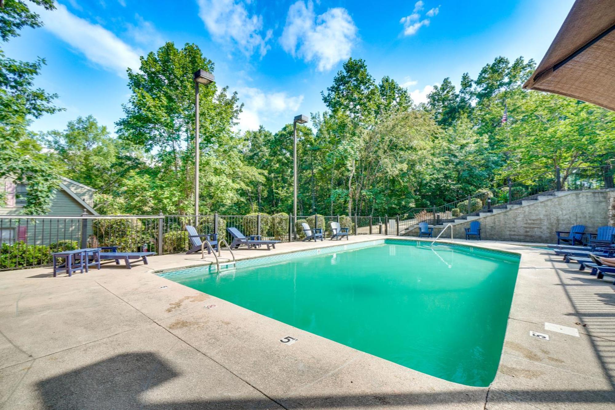 Smoky Mountain Cabin With Deck And Hot Tub! Pigeon Forge Ngoại thất bức ảnh